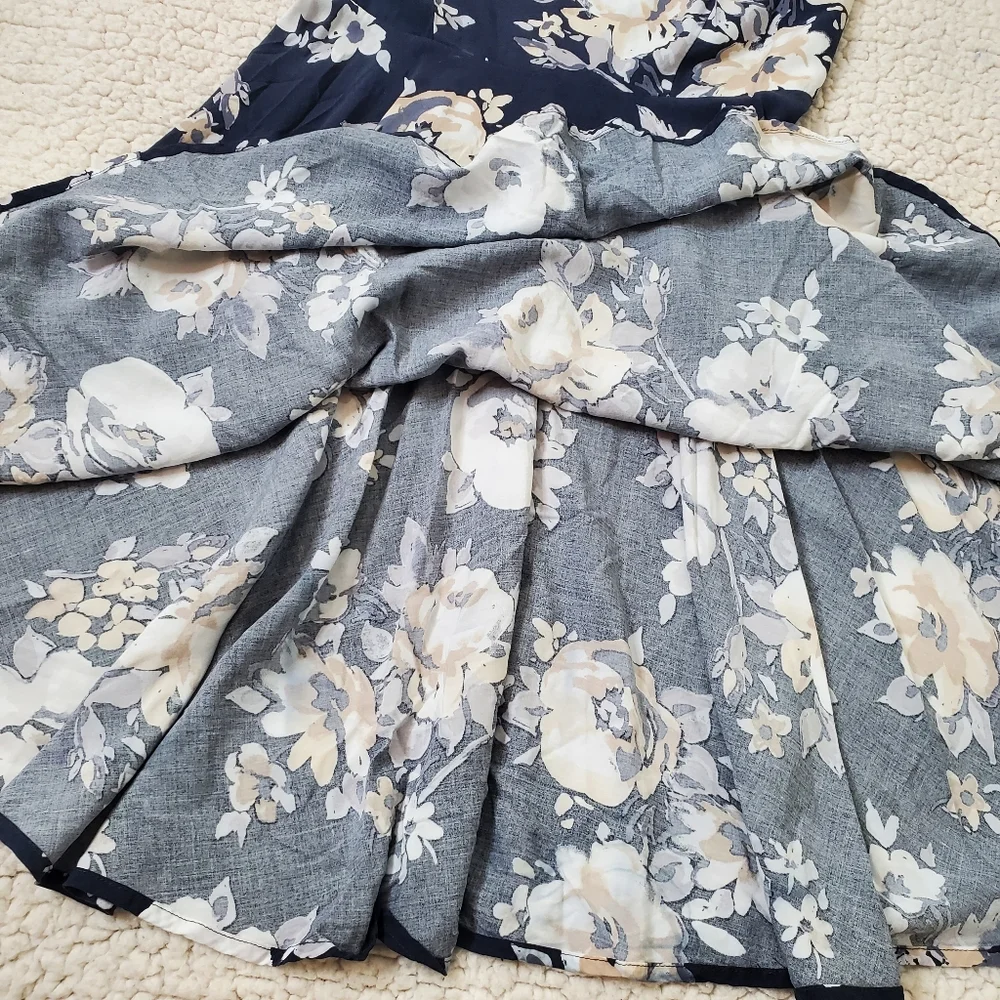 NWOT Old Navy Floral Mini Dress Size M - Picture 6 of 14